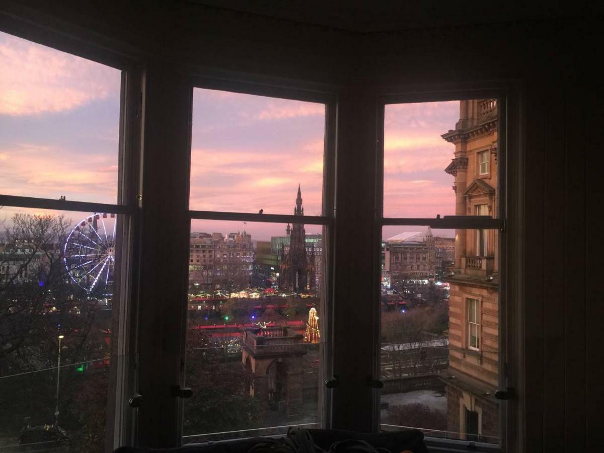 Modern Flat With Fantastic Views Edimburgo Exterior foto