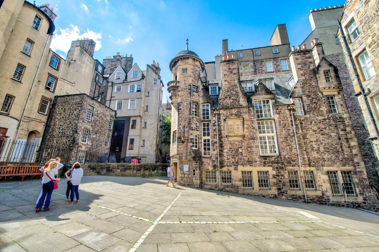 Modern Flat With Fantastic Views Edimburgo Exterior foto