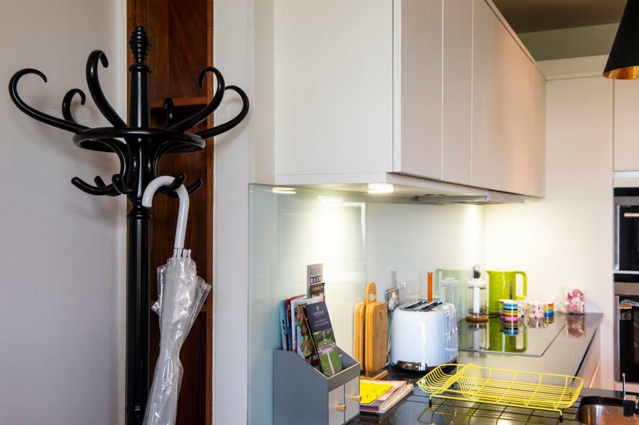 Modern Flat With Fantastic Views Edimburgo Exterior foto