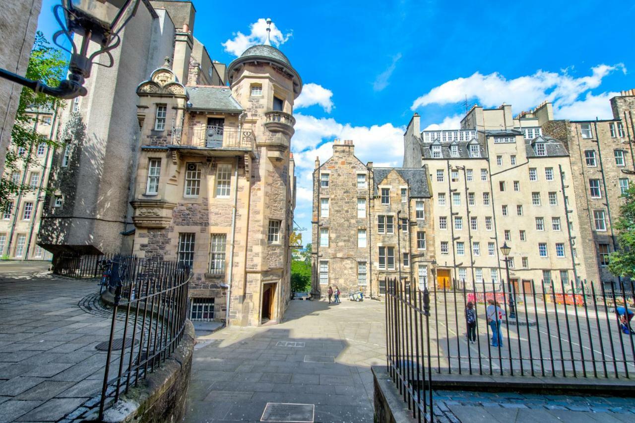Modern Flat With Fantastic Views Edimburgo Exterior foto