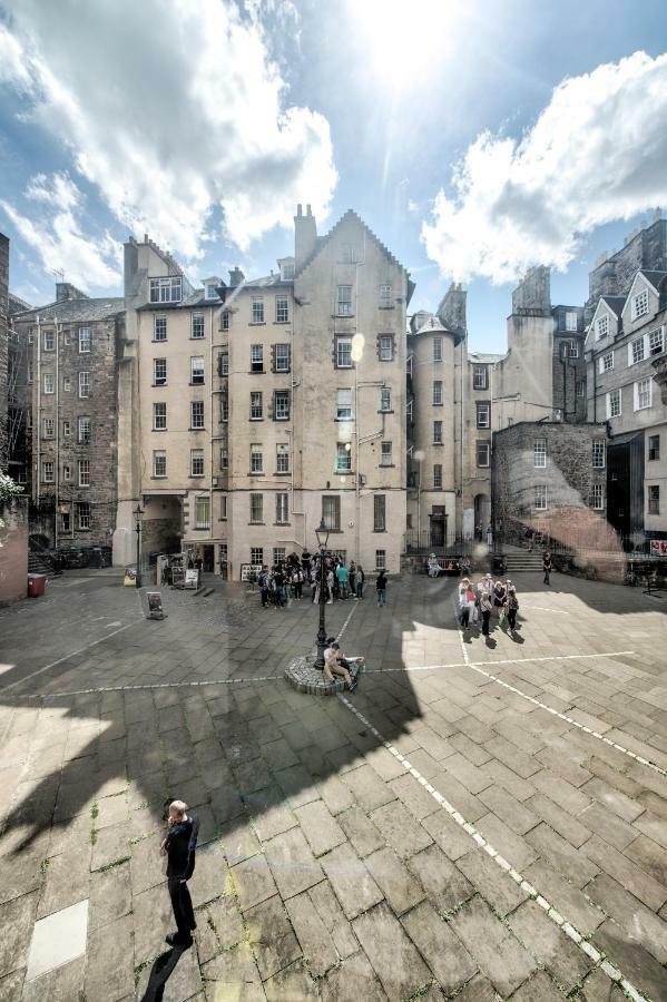 Modern Flat With Fantastic Views Edimburgo Exterior foto