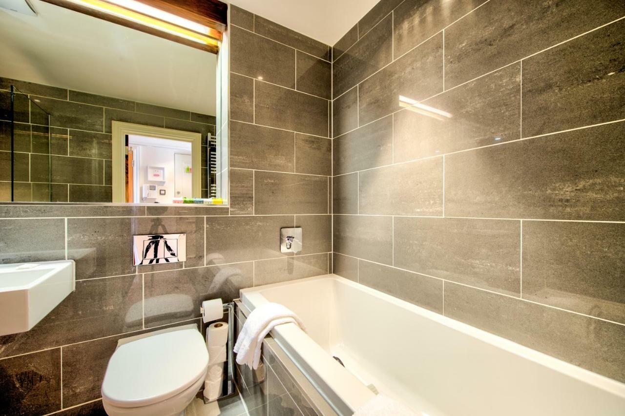 Modern Flat With Fantastic Views Edimburgo Exterior foto
